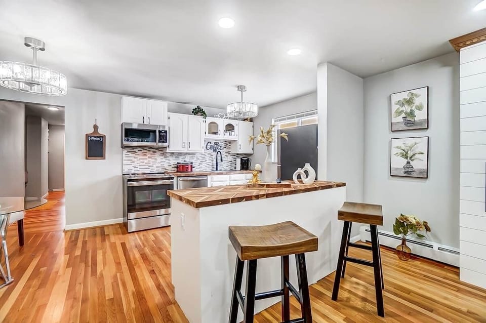 Fully Equipped Kitchen For Long Term Stay 