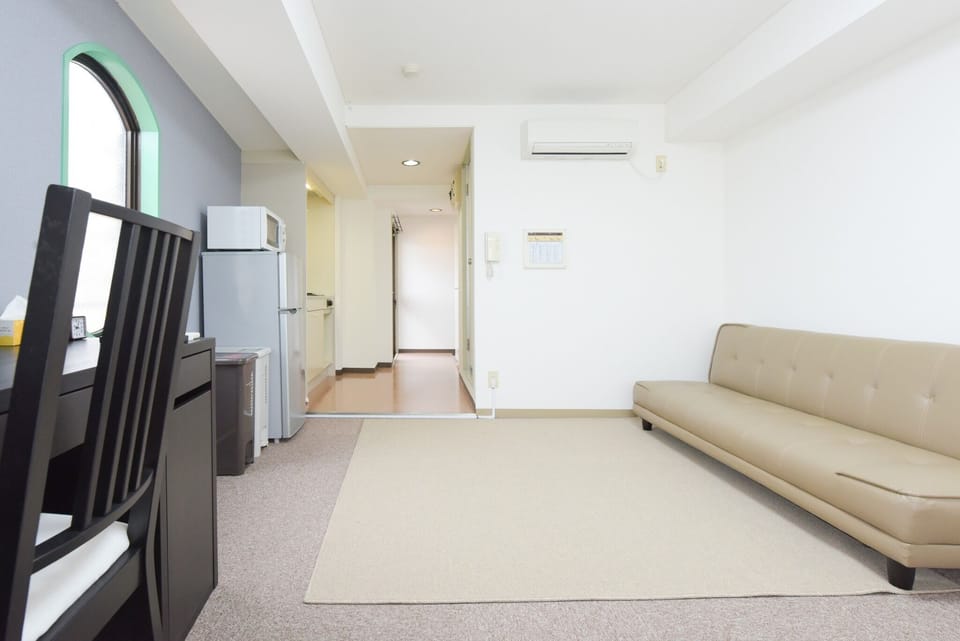 Bedroom (2 single beds/1 sofa bed)