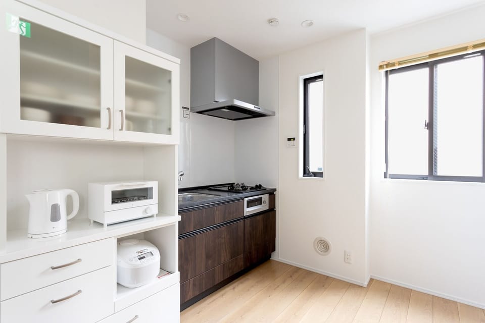 Kitchen (2nd floor)