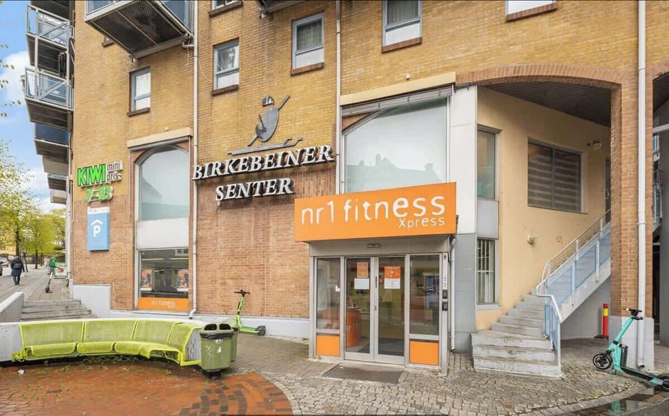 Birkebeiner plaza - Grocery store, fitness senter and easy parking opportunities ✔︎