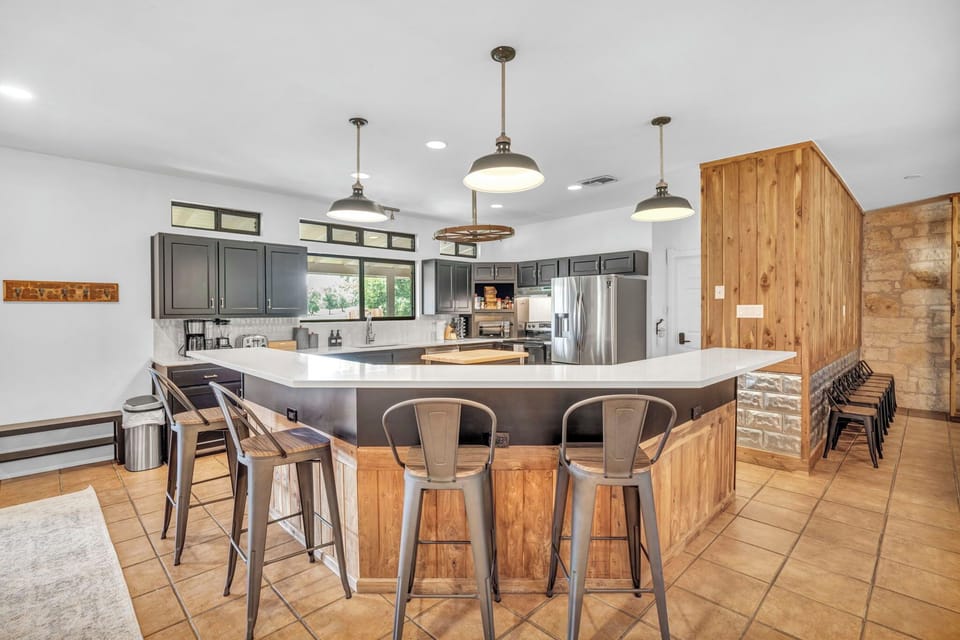 Kitchen island with more seating.