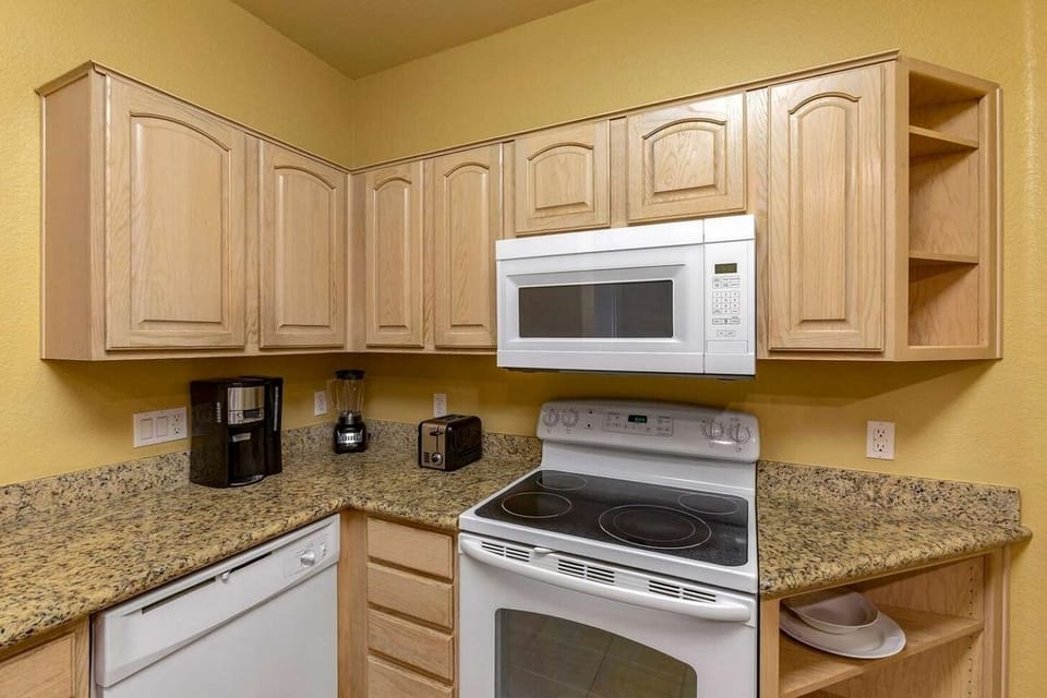 c3522fb6-9dd7-462f-b1f9-1830fa17c411_DiamondResortorHVCScottsdaleVillaMirage_7.jpg