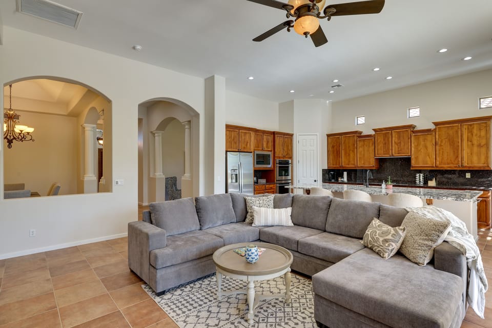 Living Room | Smart TV | Fireplace