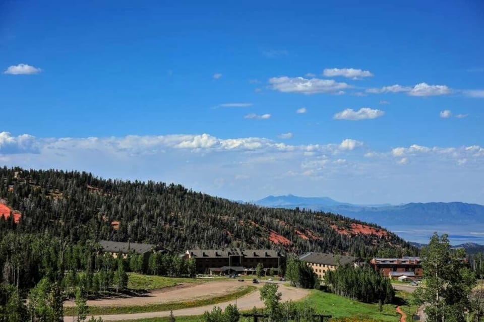 Diamond Resorts Cedar Breaks Lodge & Spa_30.jpg
