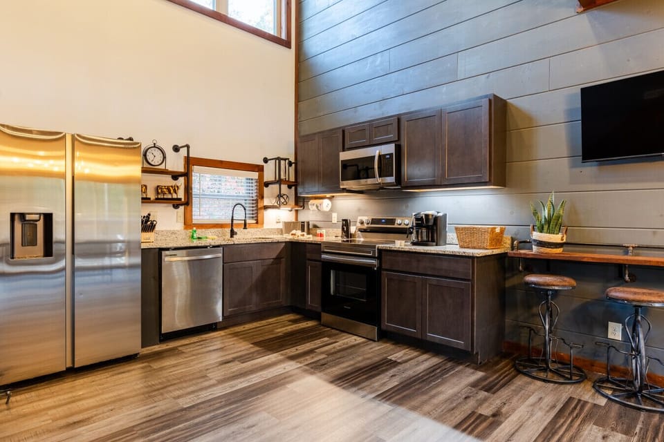 Fully equipped kitchen ready for cooking your favorite dishes.
