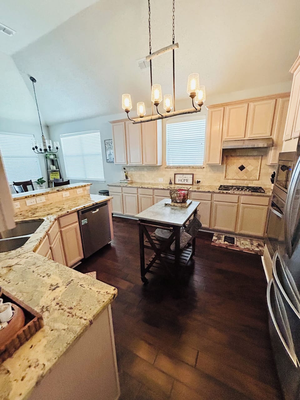 Full Kitchen