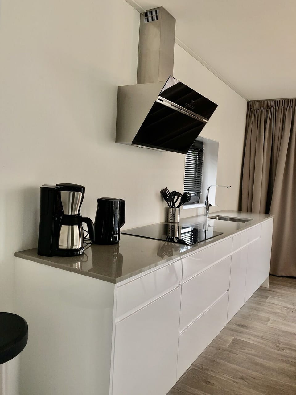 Exklusives 6-personen Chalet Hafenpanorama mit Dachterrasse am Ijsselmeer House in Flevoland, Netherlands