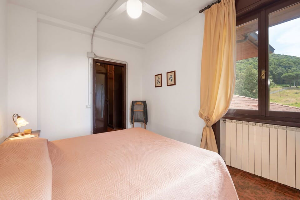 Autumn, Bedroom, Spring, Summer