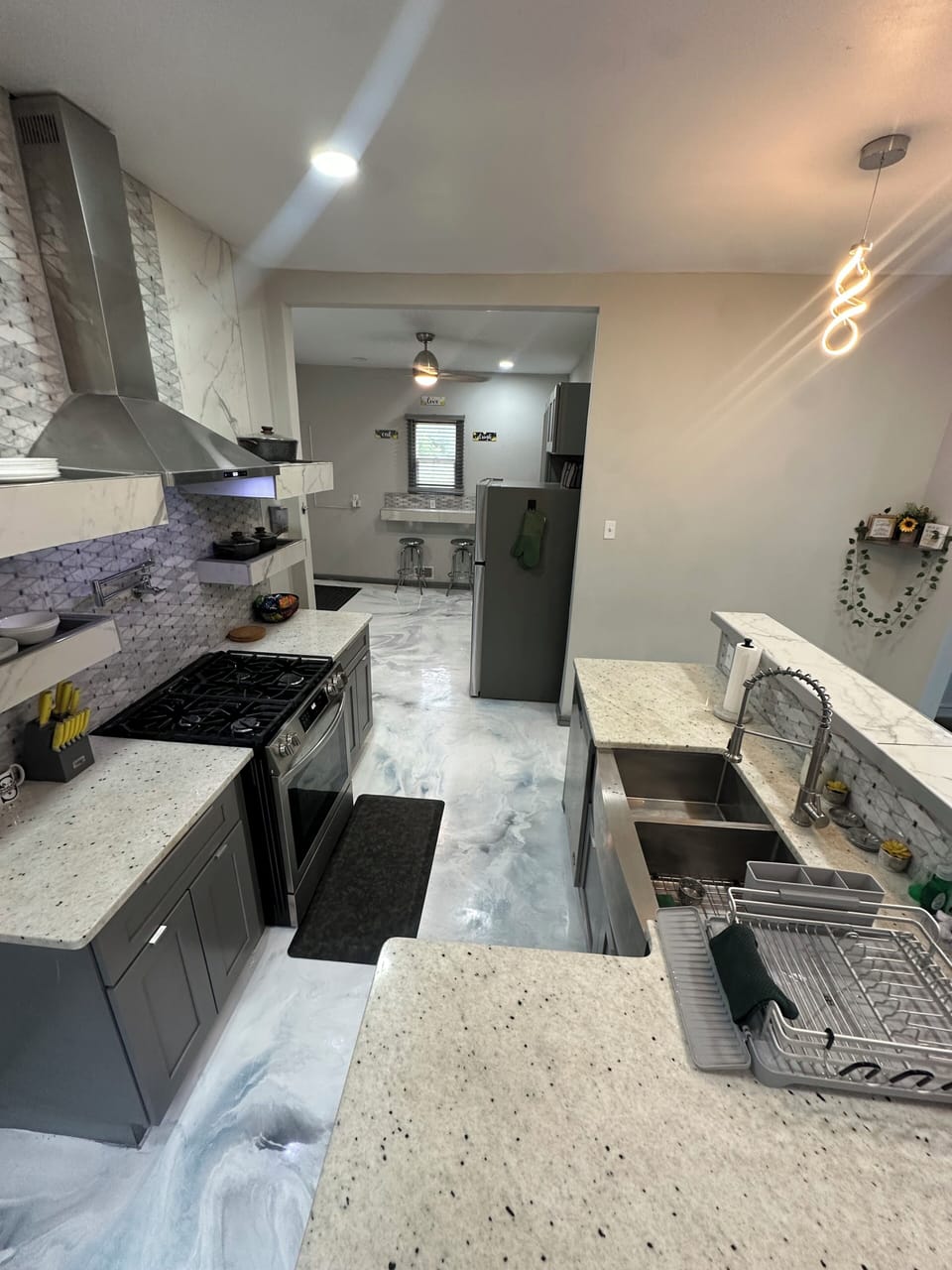 Private kitchen