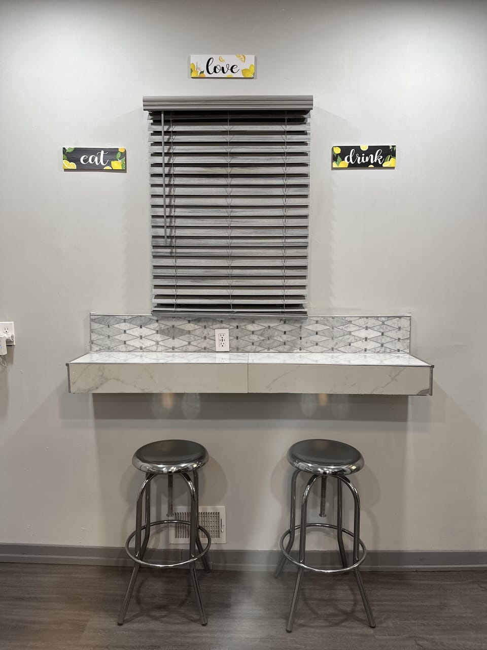 Kitchenette