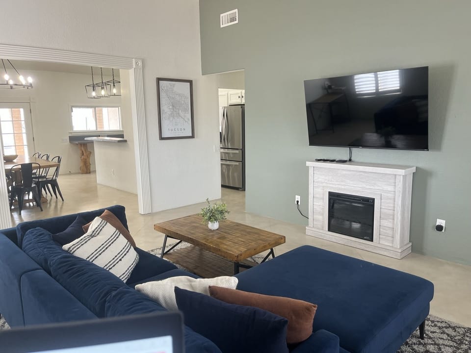 Living & dining rooms