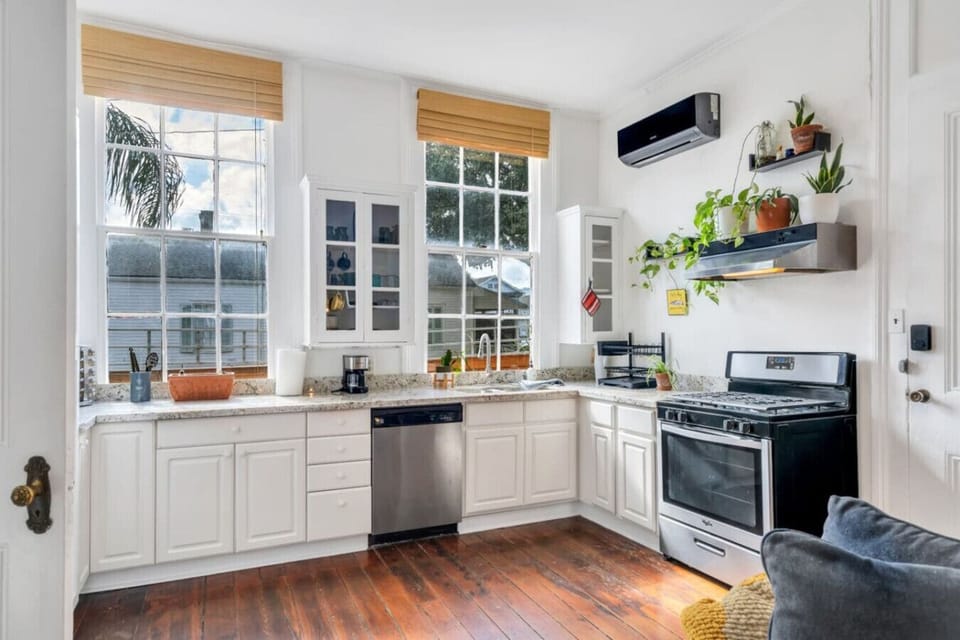 Fully equipped kitchen