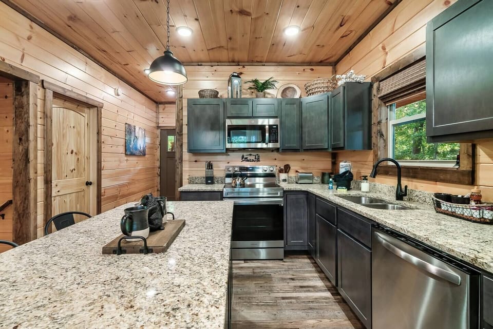 Bear Up There Cabin's fully equipped kitchen