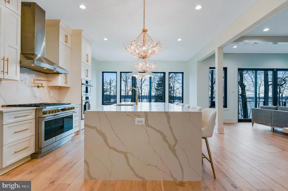 Gourmet Kitchen