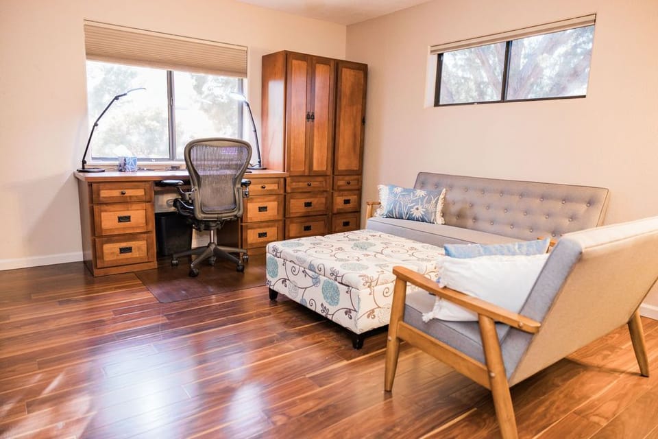 Third Bedroom (TV/Office/Sitting Room)