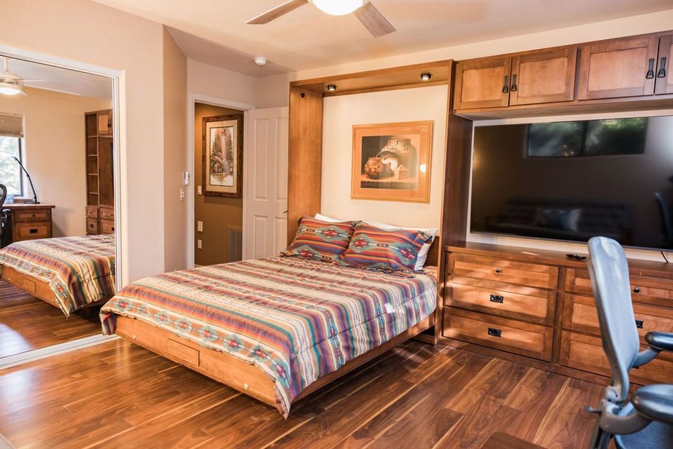 Third Bedroom (TV/Office/Sitting Room)
