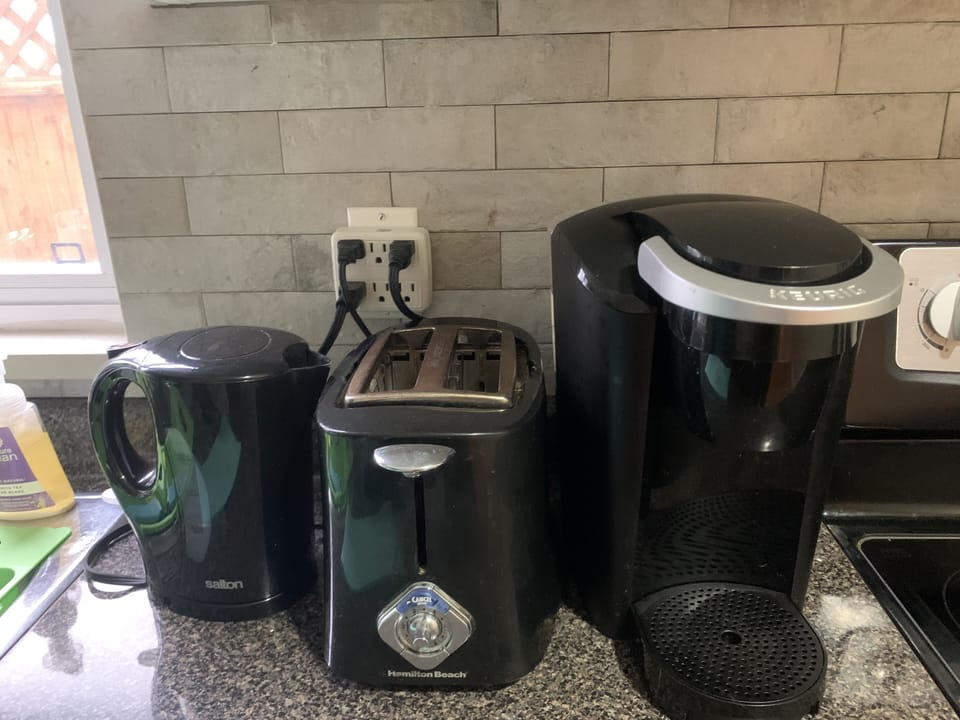 Kitchen appliances to make your stay comfortable
