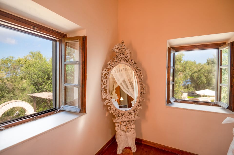 Tasteful decor in the bedroom