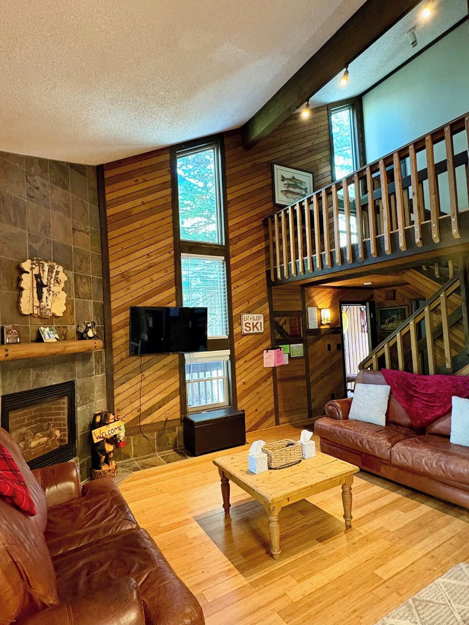Main level living room