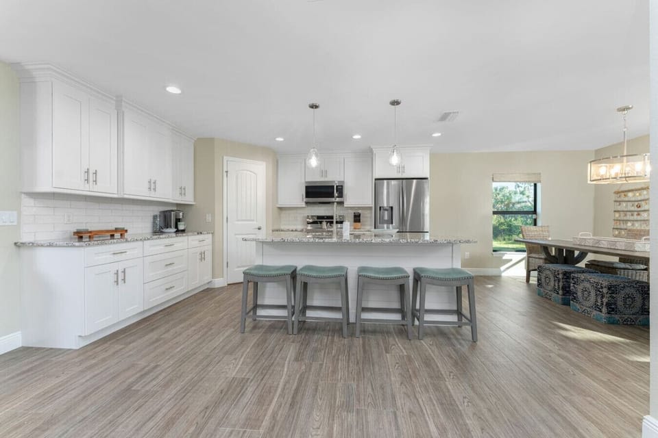 Kitchen Comes Stocked with Pots, Pans and Cooking Utensils