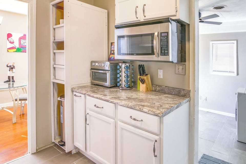 Well-Equipped Kitchen | Self Check-In