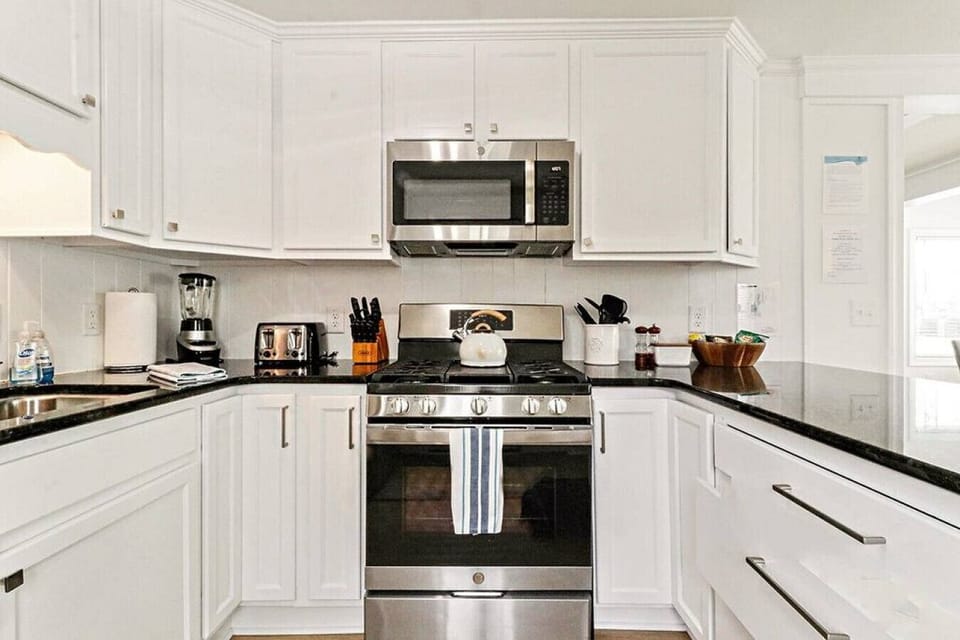 The kitchen is fully equipped and ready for you!