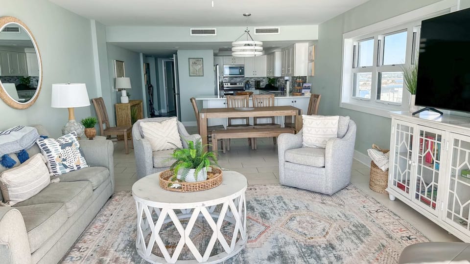 Open and spacious, this bright, sunny property will welcome you & your family.