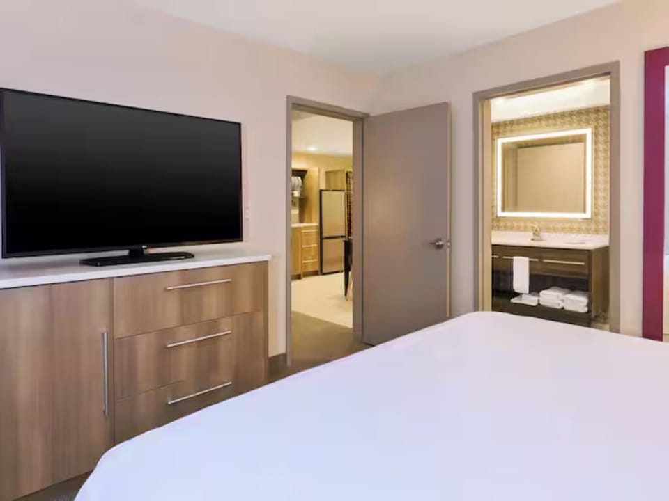Bedroom. Interior and views may vary based on location and availability.