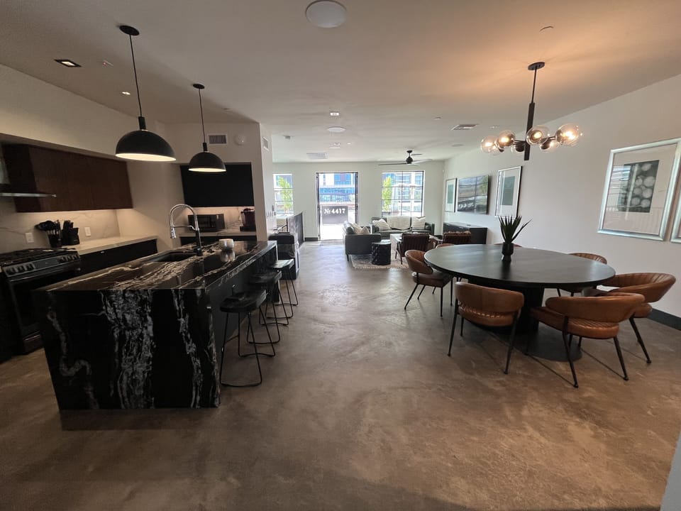 3rd floor living area