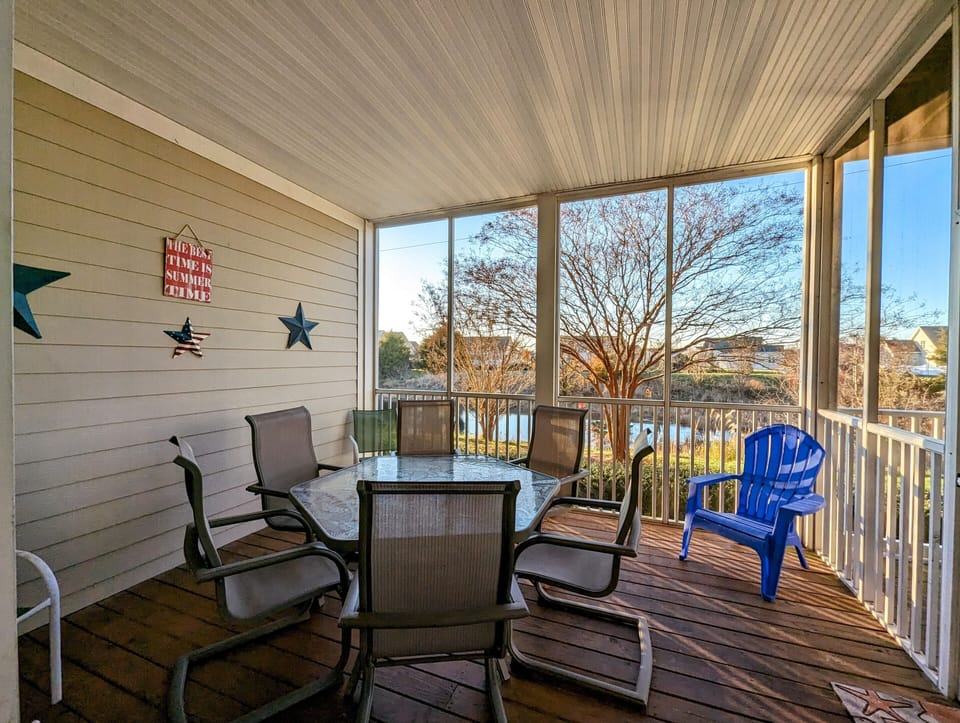 128C October Glory, Bear Trap