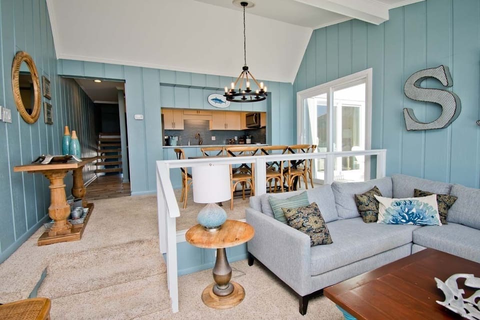 Dining / Kitchen