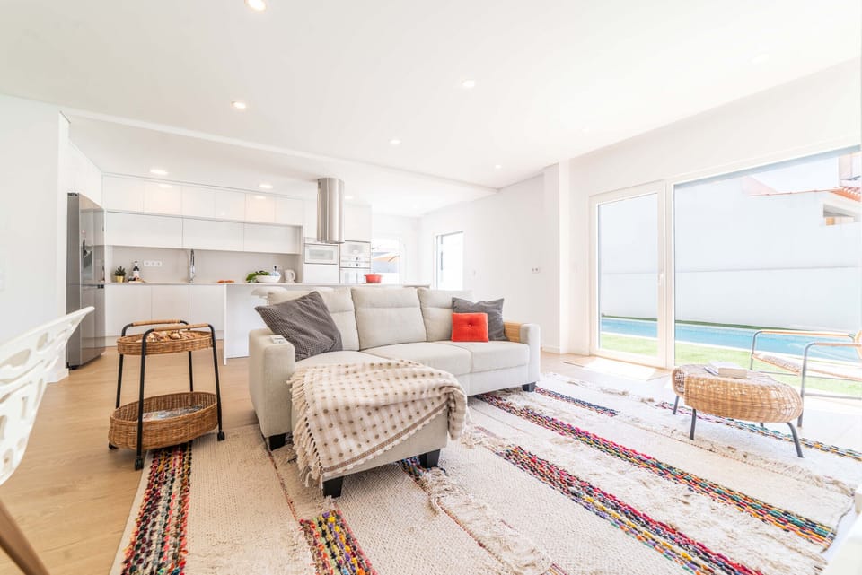 Spacious open space living room overlooking the garden.