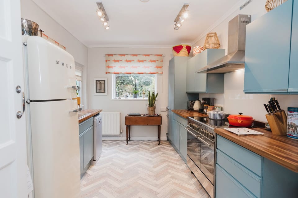 Super well equipped Kitchen to meet all your culinary needs!