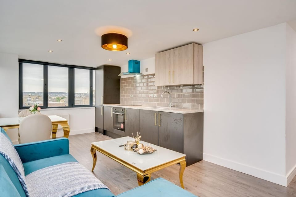 kitchen lounge