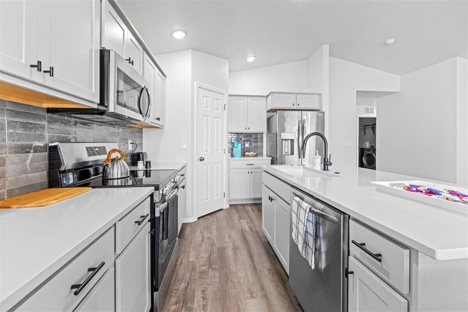Stylish counters and all the cooking items you need