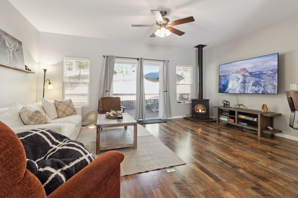 Living Room2