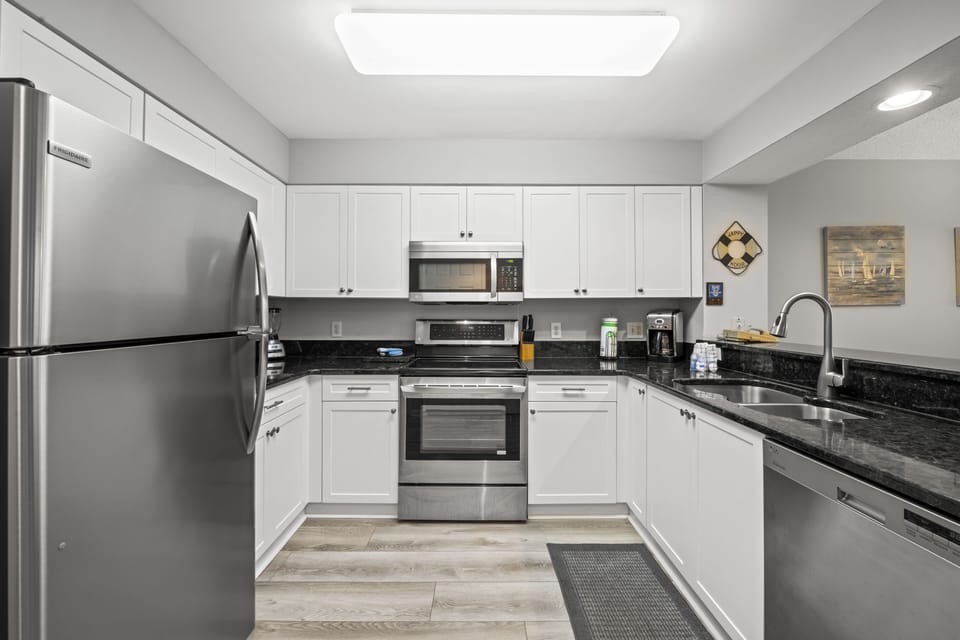 Fully equipped kitchen
