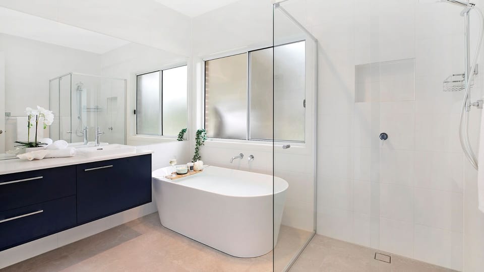 Forest Brae | Bathroom | Shower | Bath | Hair dryer