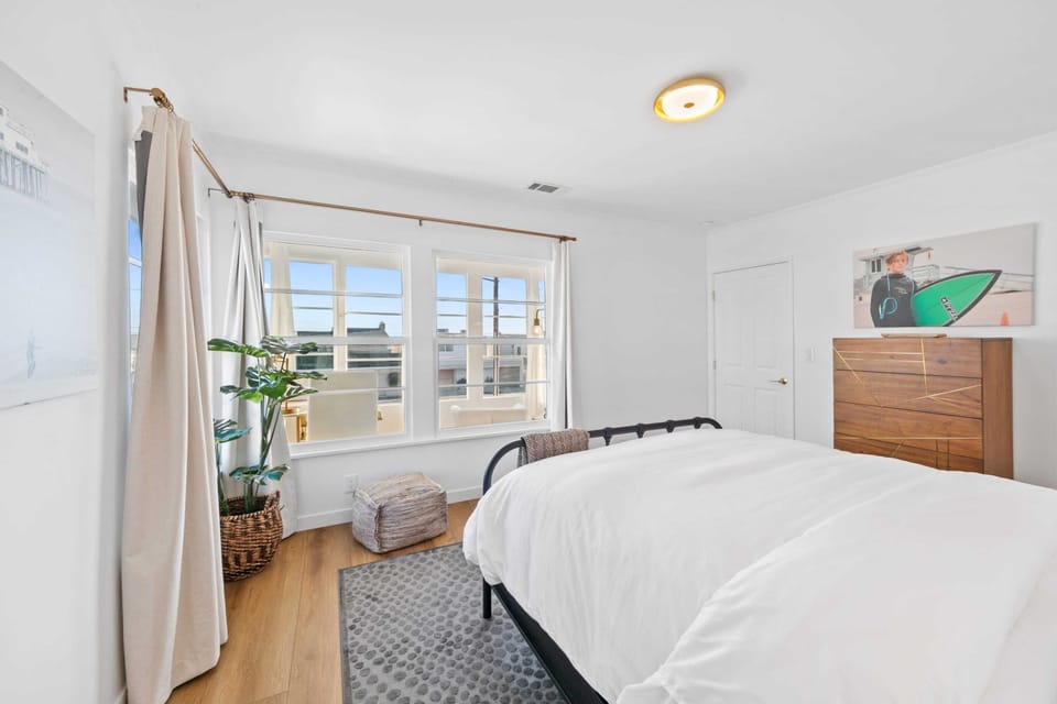 Suite A Bedroom 2