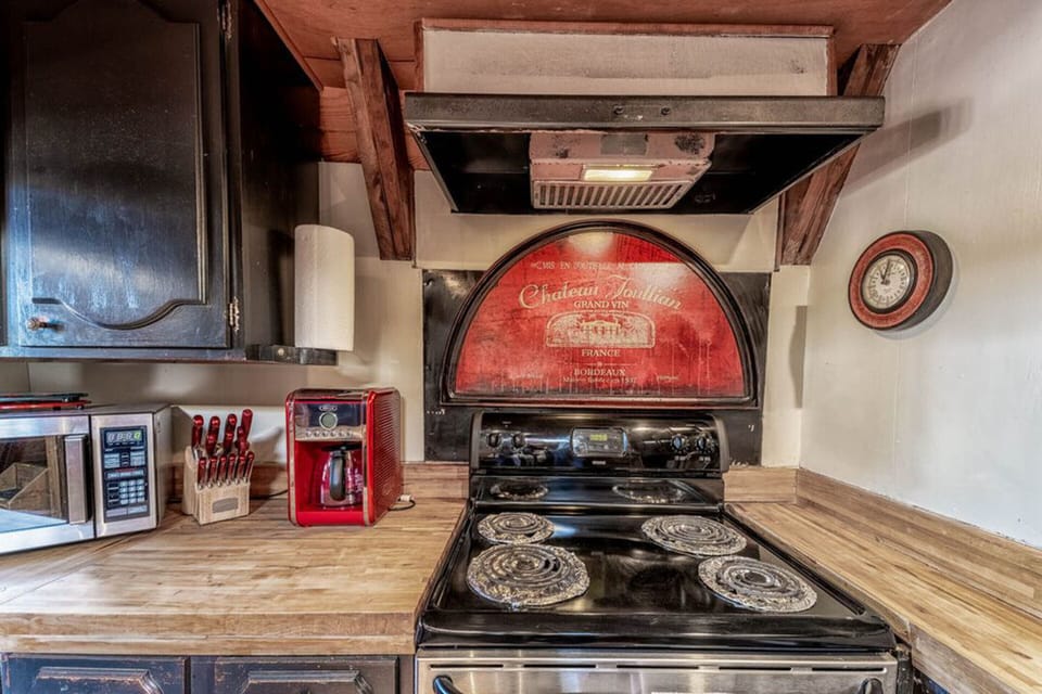 Full Kitchen - First Floor
