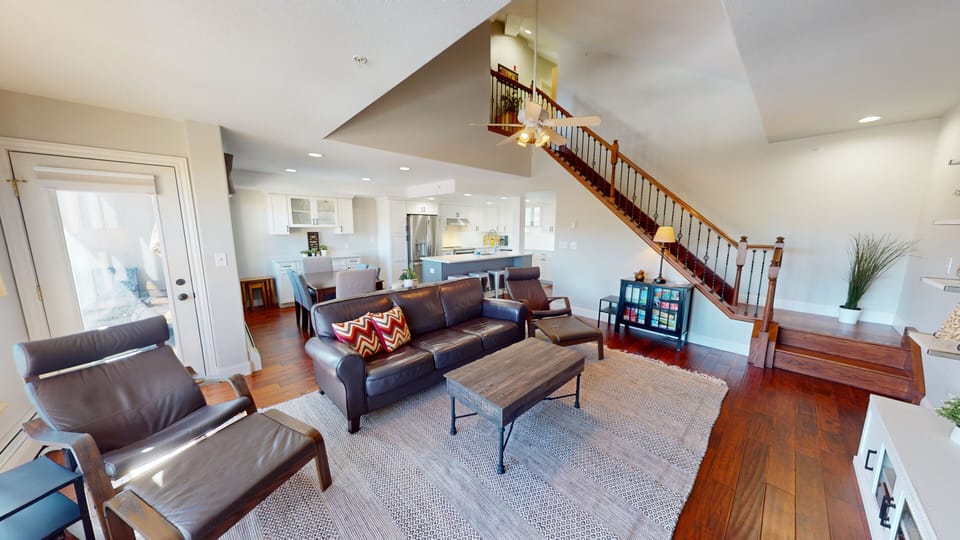 Living Area - Living Area