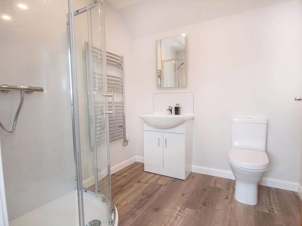 En-suite | On The Beach, Balintore, near Tain