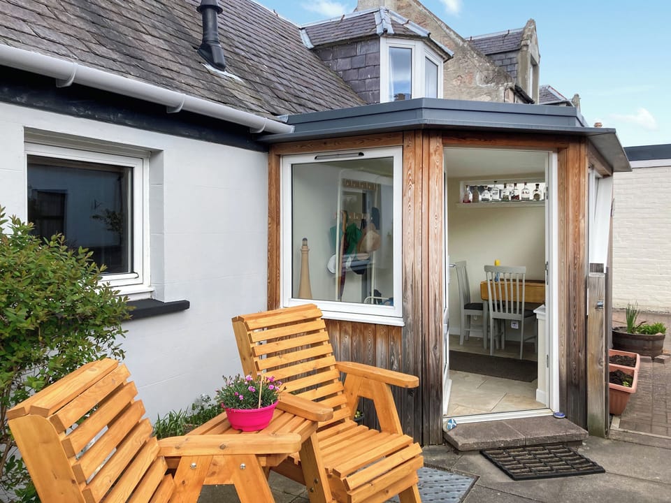 Outdoor | Isla&rsquo;s Cottage, Nairn