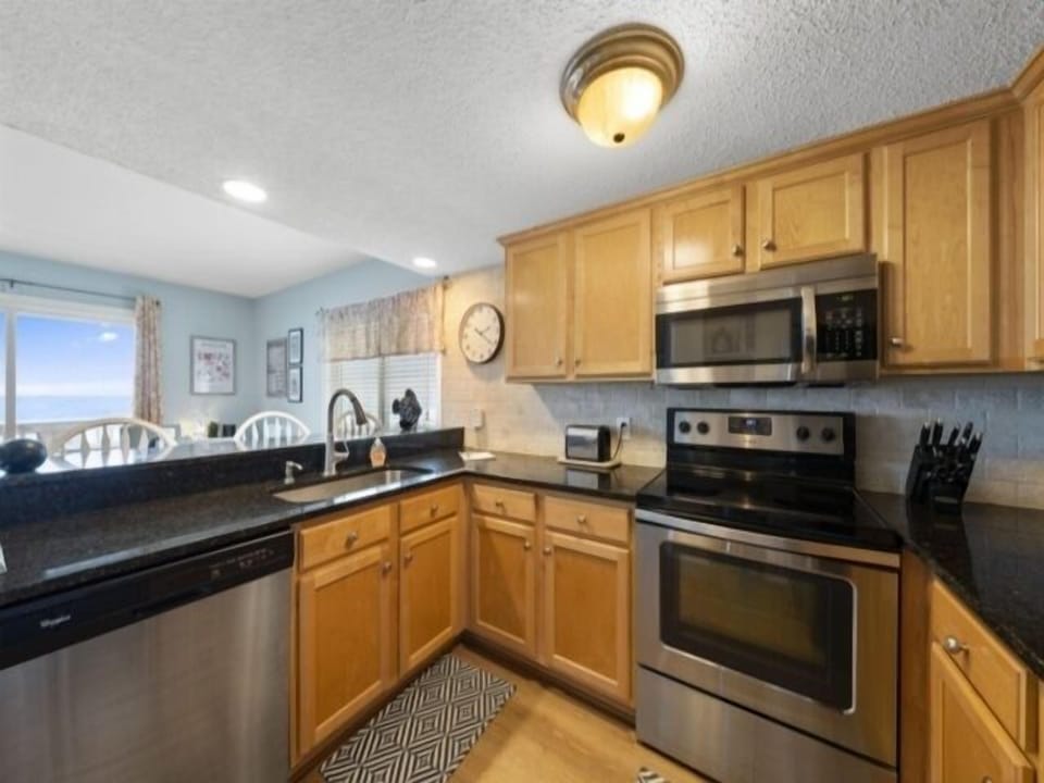 Indoors, Kitchen, Microwave, Oven, Sink