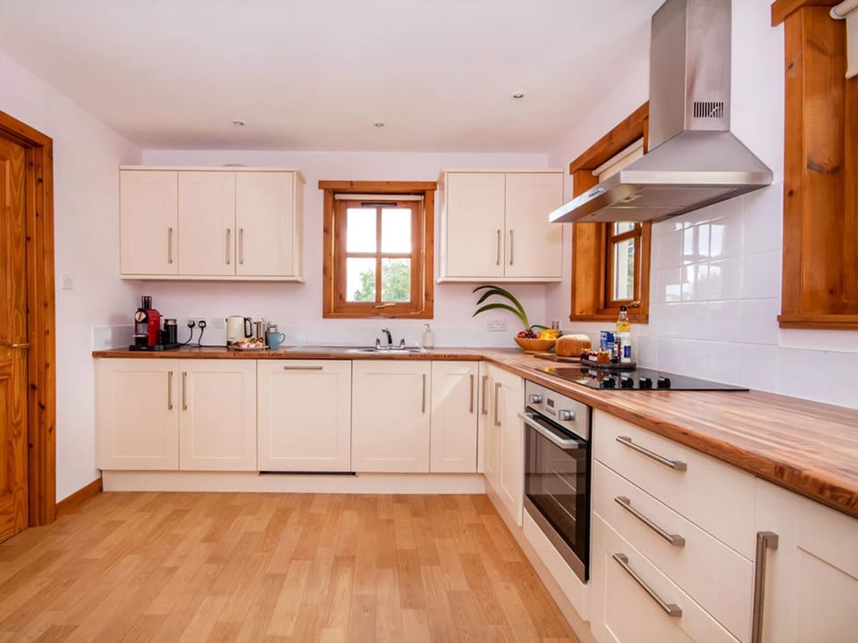 Kitchen | Fernabeg, Tain