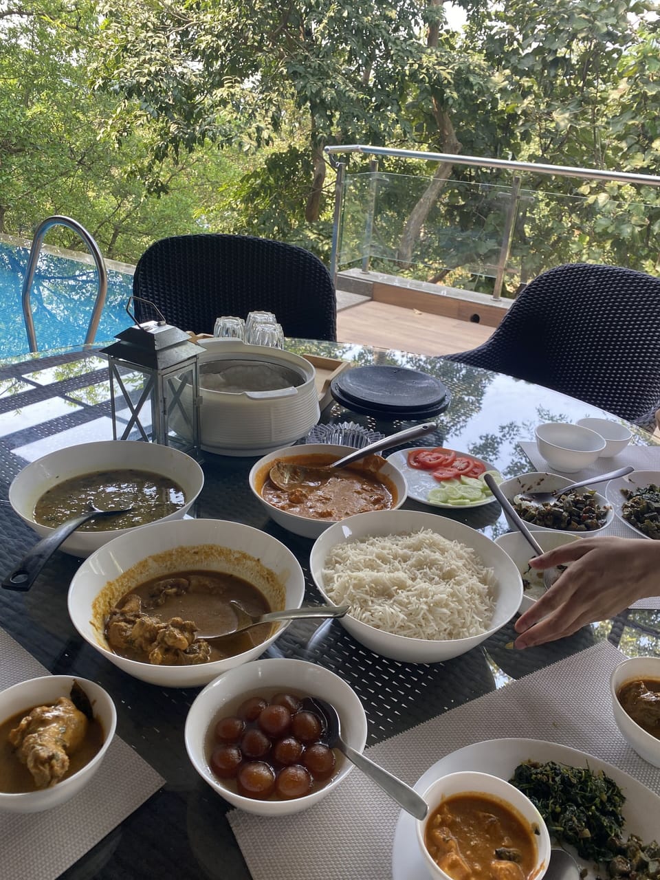 Outdoor dining