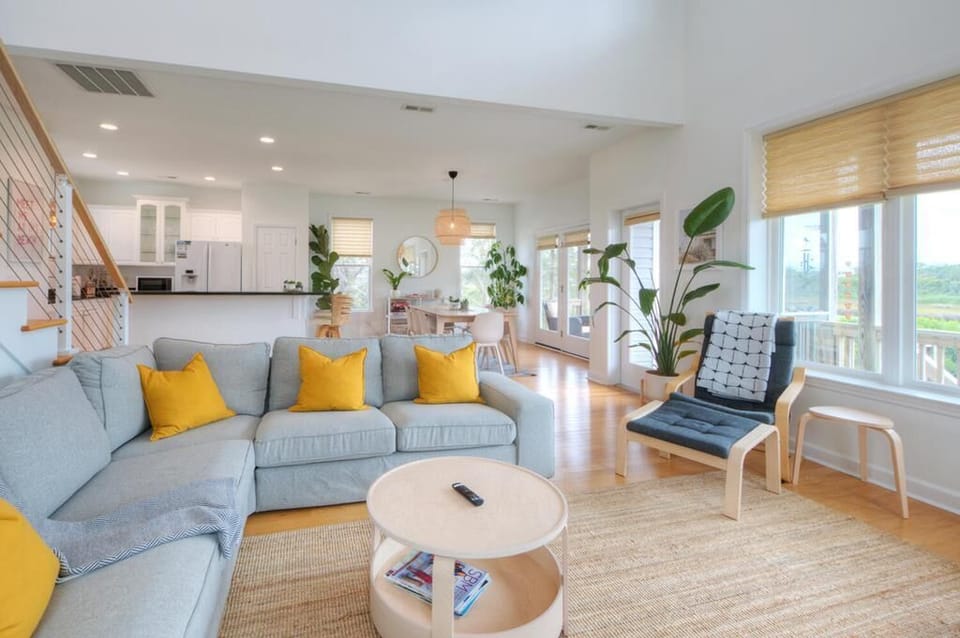 Living Room 
GW 5-30-25