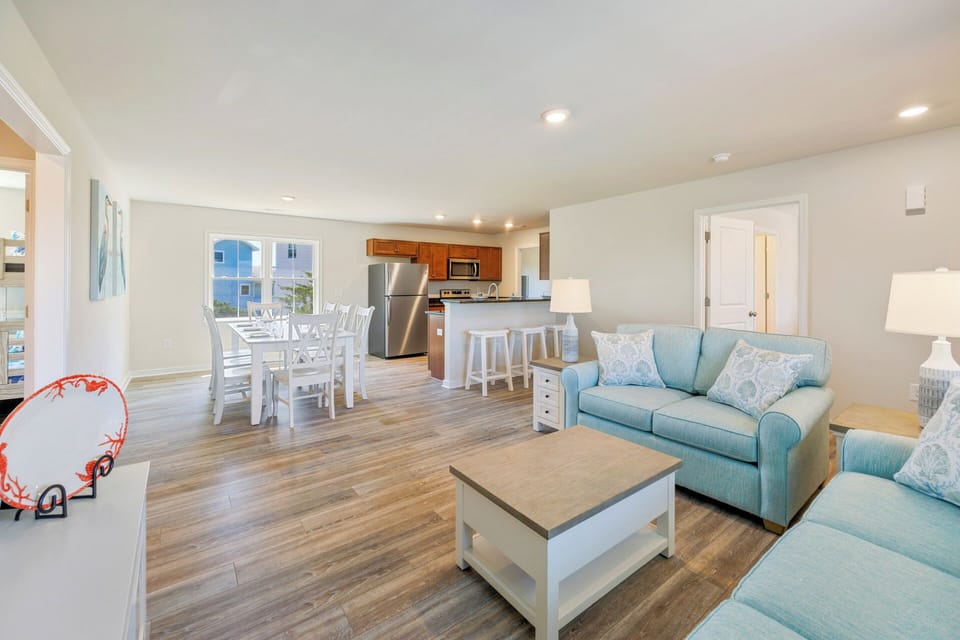 Surf or Sound Realty - 1173 - Mary and Clem Sea - Great Room -4