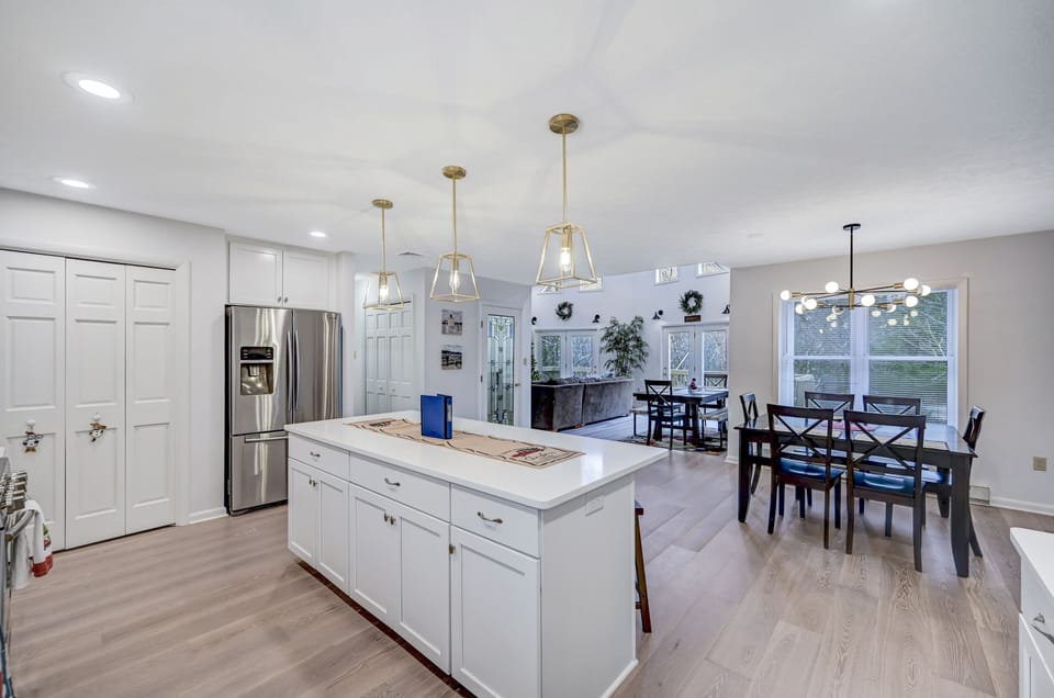 227 Birch Dr 060