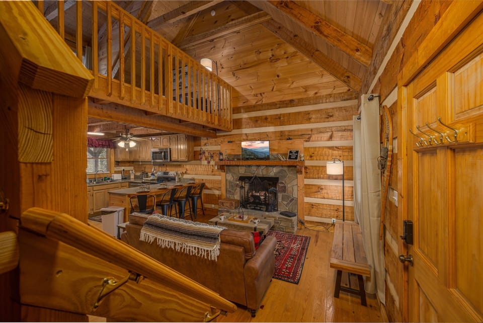 Indoors, Hardwood, Floor, Flooring, House